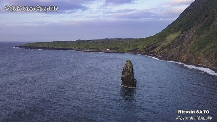 伊豆大島ジオパーク　筆島　伊豆大島　伊豆諸島　伊豆七島　ドローン空撮 多摩島しょ部
