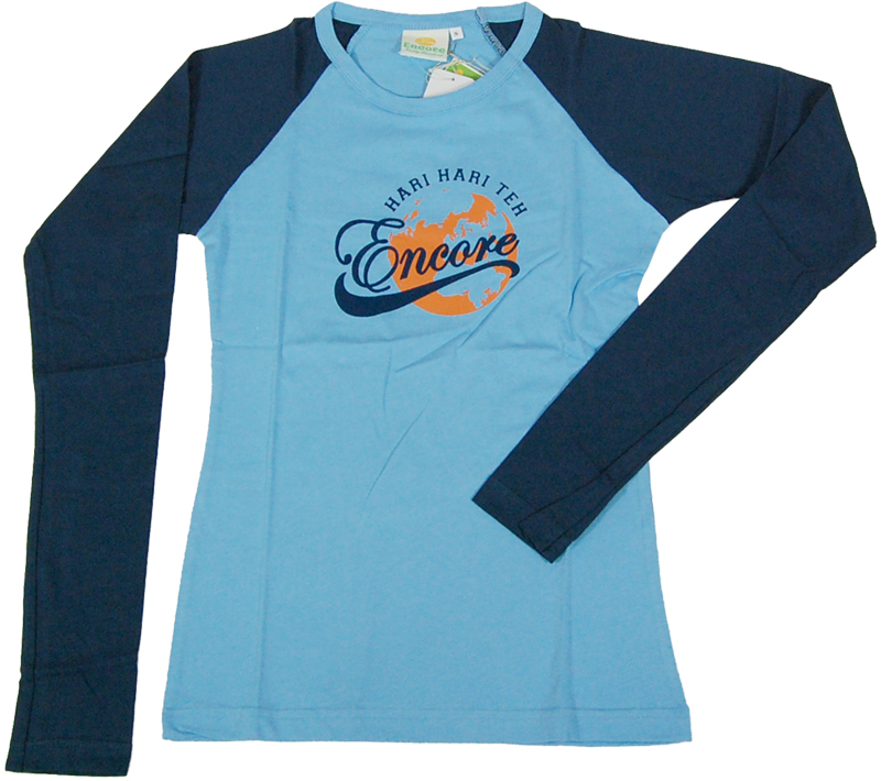 ENCORE 青地球プリント長袖Tシャツ