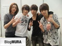 ブログランキング・にほんブログ村へ