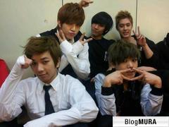 ブログランキング・にほんブログ村へ