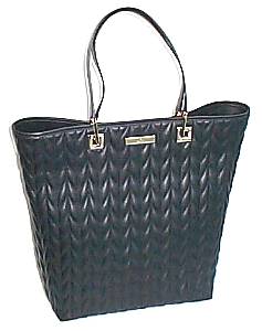 GUCCI　ブラックカーフ　バケツトート