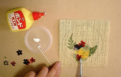 押し花コースターの作り方