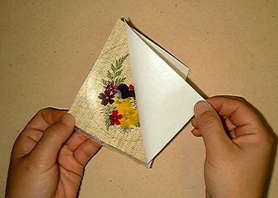 押し花コースターの作り方