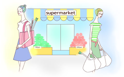 レジ袋をいくつもぶら下げている人と、ブランドものの買い物袋を下げて颯爽と歩く人