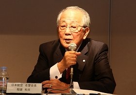 稲盛氏は12年8月の会見で批判に反論している