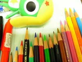 アニメの現場には微妙な色合いを決めるための「彩色」というプロフェッショナルがいる