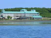＊北海道最大の湖サロマ湖に面したリゾートホテル