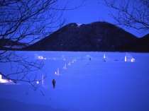 然別湖コタンの夜景。期間：１月下旬～３月下旬