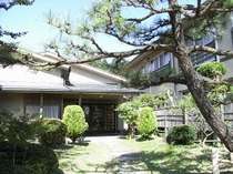 自然に囲まれたアットホームな宿