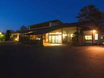 名湯の風情にひたれる和風宿