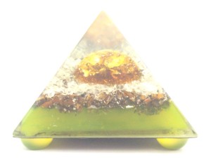 フライングピラミッド