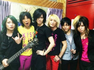 397530_762950287051456_12427210_n