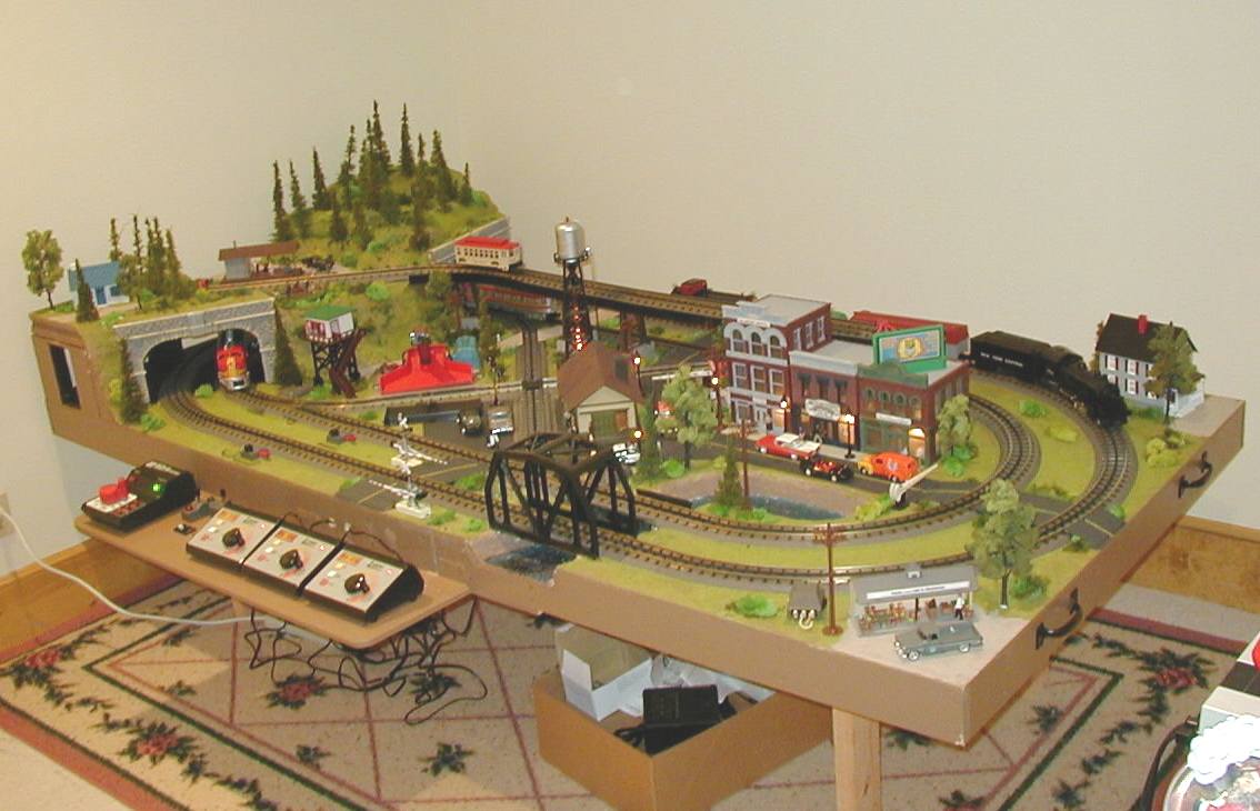Custom Model Railroad, Trains & Railway.