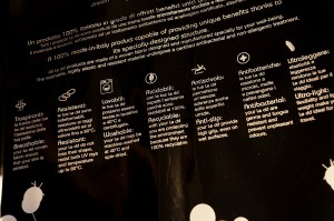 パッケージにはなにやらいろんな国の言葉でかかれています