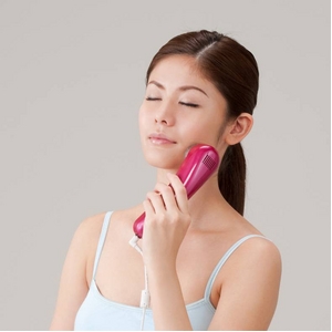 レーザー脱毛＆フェイシャルケア　IPLフラッシュレーザーデピ YMO-69　1台２役