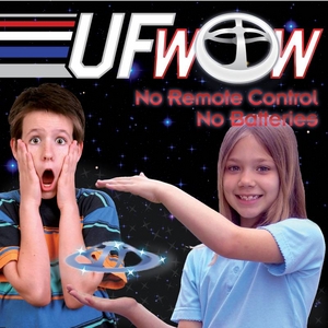 『UFwow』 宙に浮かぶ不思議な円盤