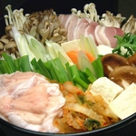 六白黒豚バラ肉&コラーゲンボール入り ぷるぷるもつ鍋 3~4人前