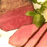 やまと厳選ローストビーフ 300g 国産黒毛和牛A5等級メス牛限定