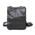  【現品限り】EMPORIO ARMANI(エンポリオアルマーニ) ショルダーバッグ カーフ ブラック 【中古B】