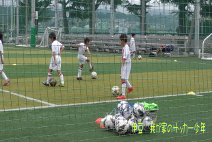 サッカーサービス三島校の練習