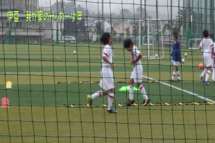 サッカーサービス三島校の練習