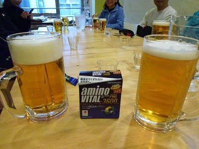 アミノバイタルとメガジョッキ（１リットル）