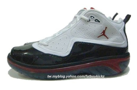 Air Jordan Element - White / Black - Red