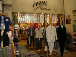 (株)ヒカリ洋服店の写真