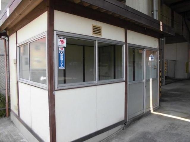 プレハブ事務所