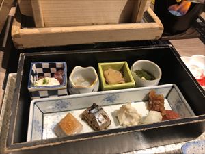 2019-04-10-08-25-38_r